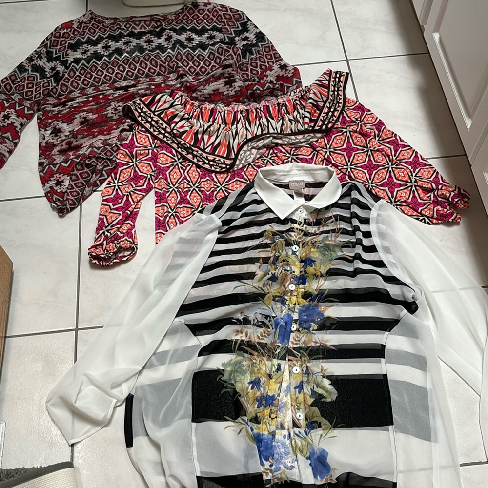 Chico’s bundle of 3 blouses XL